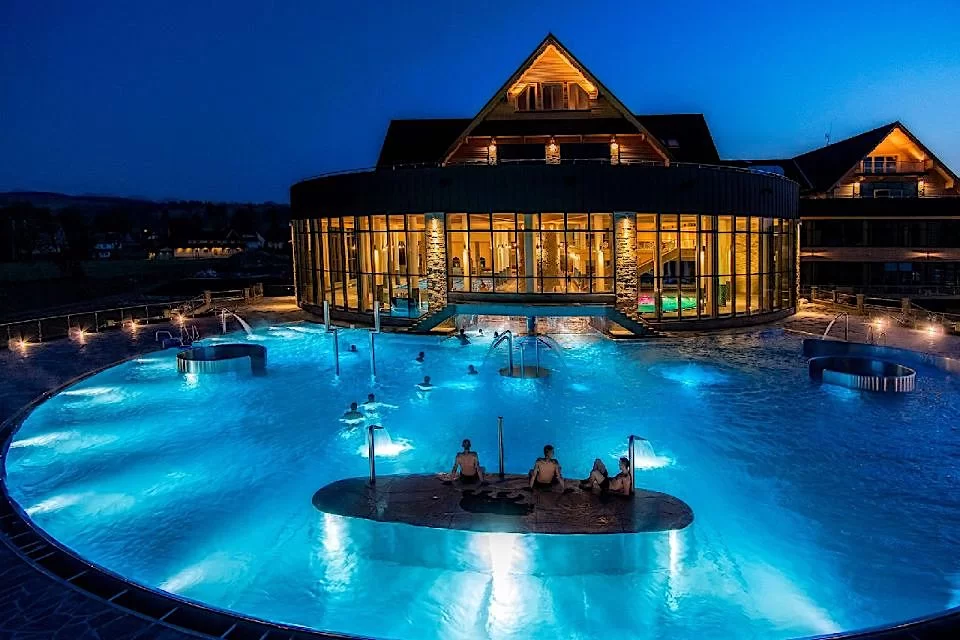Relax-at-the-Chocholow-Thermal-Baths-from-Krakow-at-night